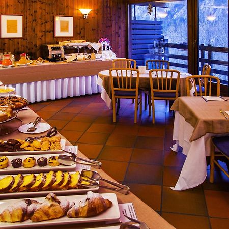 Hotel Les Jumeaux Courmayeur Luaran gambar