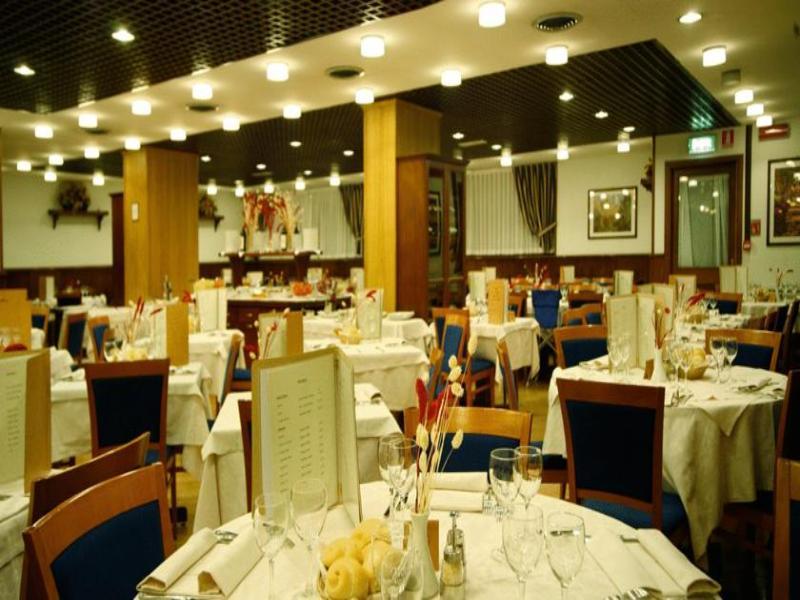 Hotel Les Jumeaux Courmayeur Luaran gambar