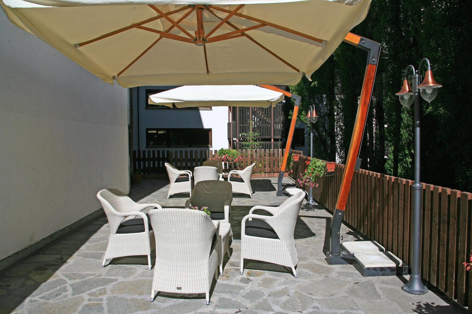 Hotel Les Jumeaux Courmayeur Luaran gambar